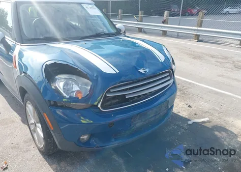 2011 Mini Cooper из США, поврежденный, VIN WMWZB3C55BWM00840